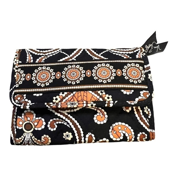 Vera Bradley Cafe Latte Trifold Wallet - Picture 1 of 9
